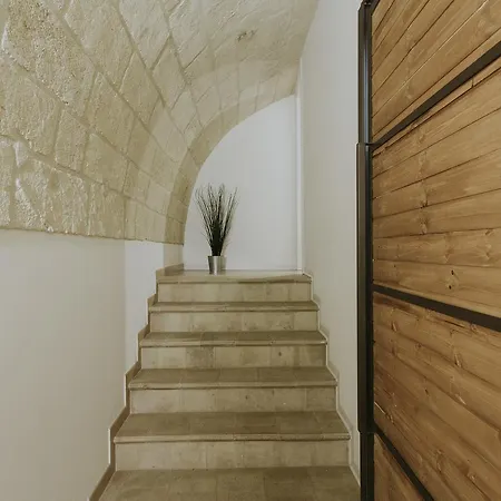 Ostello dei Sassi Backpackers * Matera