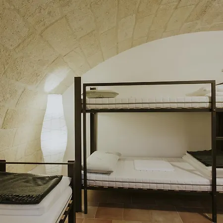 Ostello Dei Sassi Backpackers ماتيرا