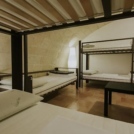 Ostello Dei Sassi Backpackers ماتيرا