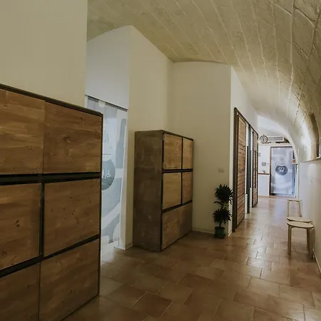 بيت شباب Ostello Dei Sassi Backpackers ماتيرا