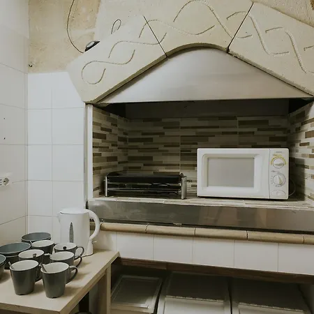 Ostello Dei Sassi Backpackers ماتيرا